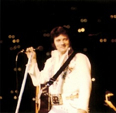 The King Elvis Presley, CDR PA, May 1, 1977, Chicago, Illinois, Live In Chicago
