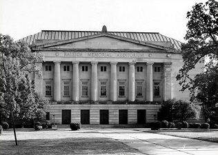 Raleigh, North Carolina, Memorial Auditorium